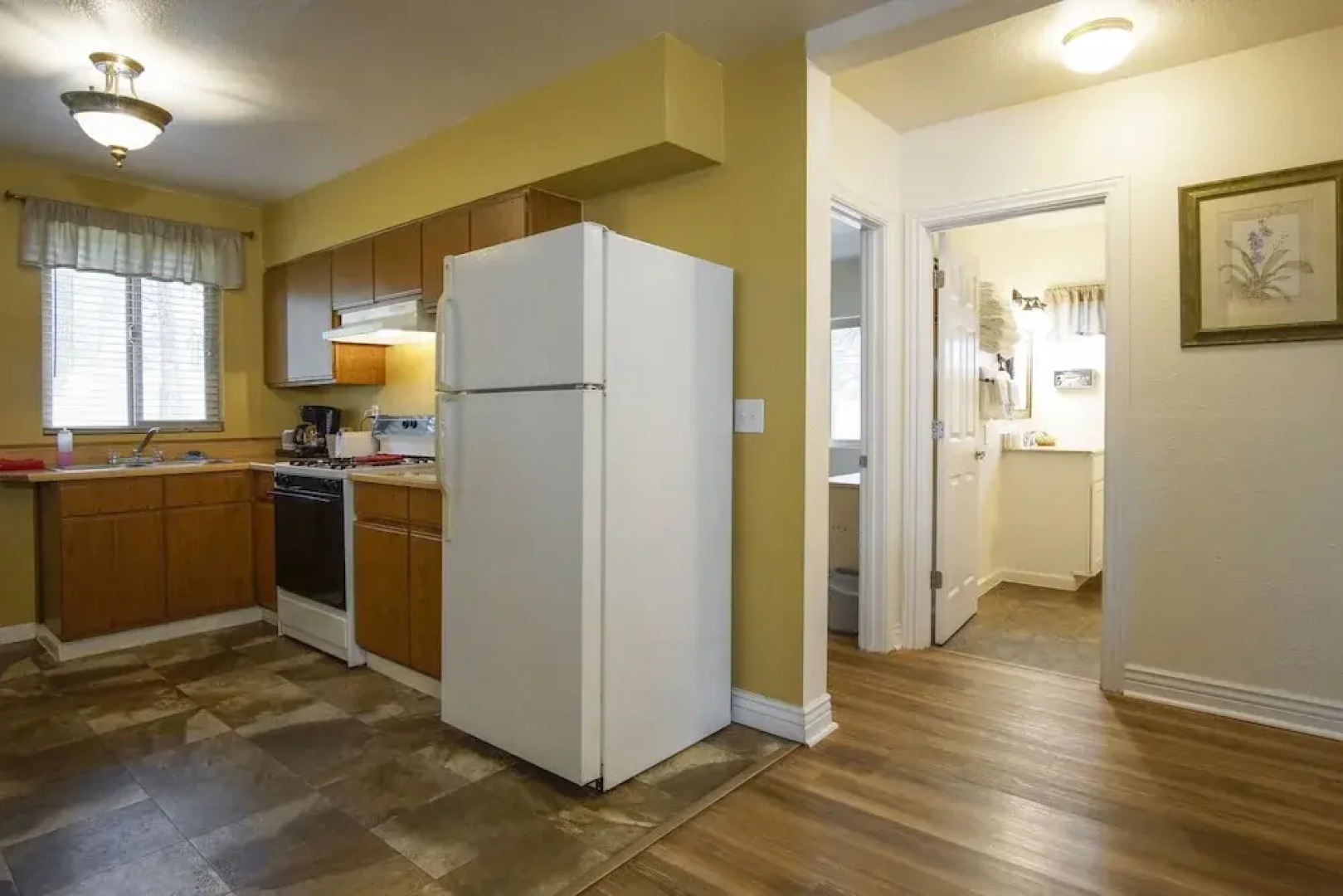 Green Gables Motel & Suites