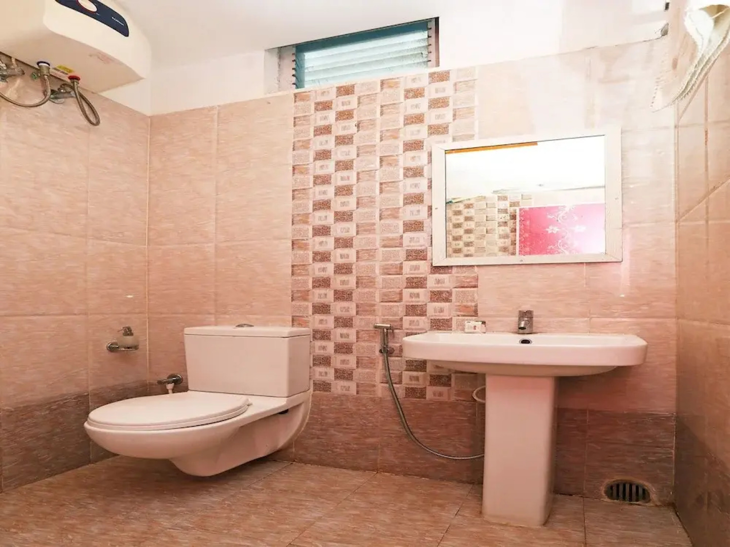 Hotel Galaxy International