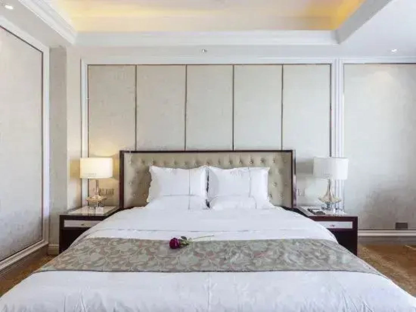 24K International Hotel