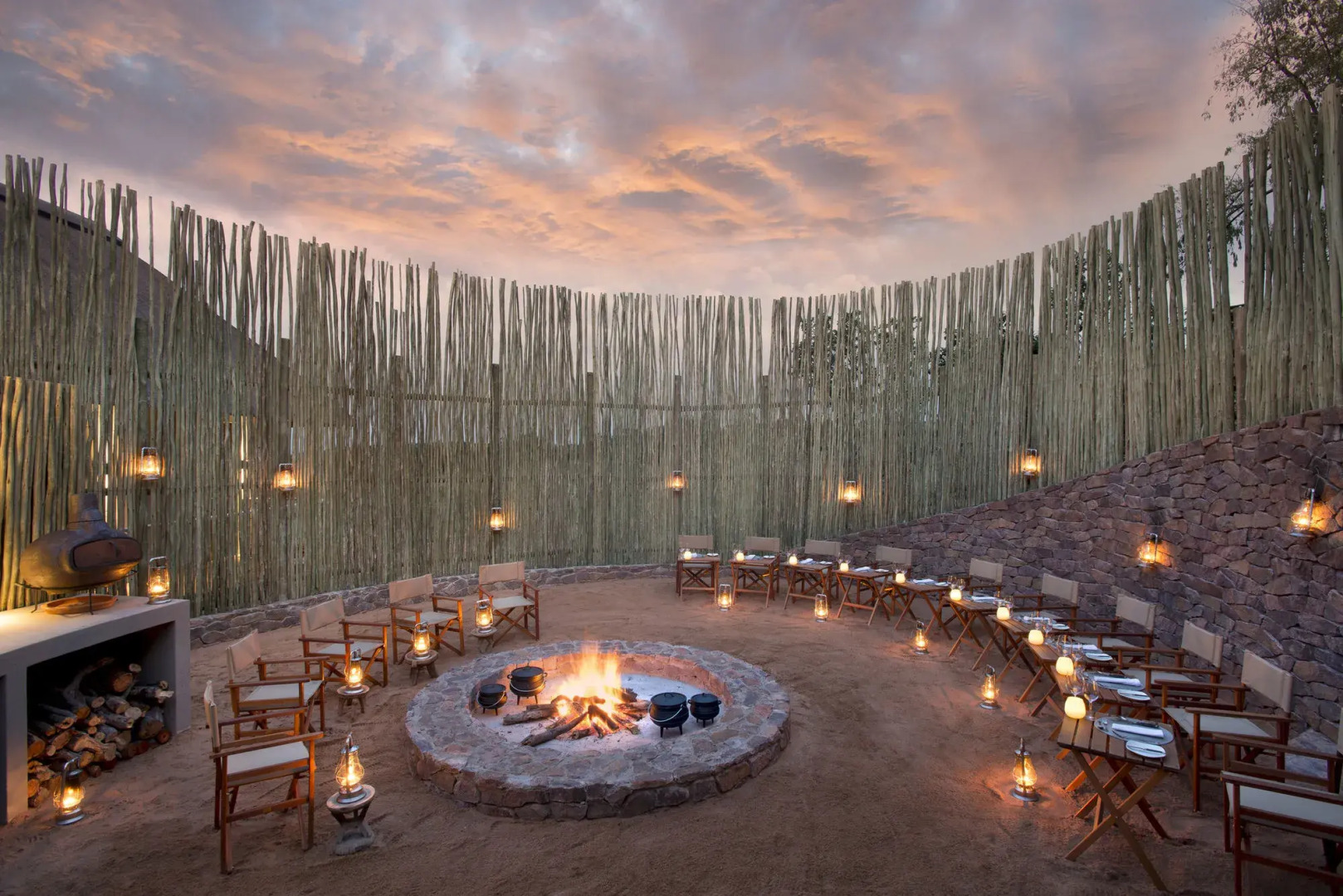 Mhondoro Safari Lodge & Villa