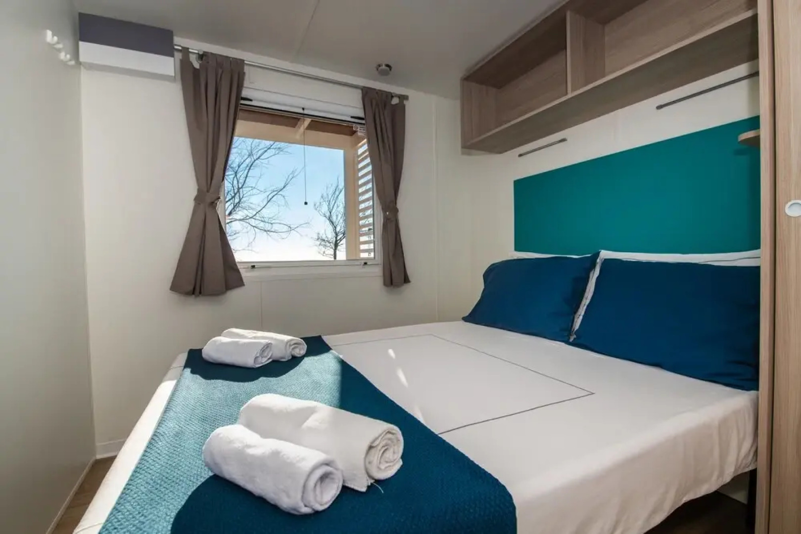 Superior Mobile Homes in Camping Kazela