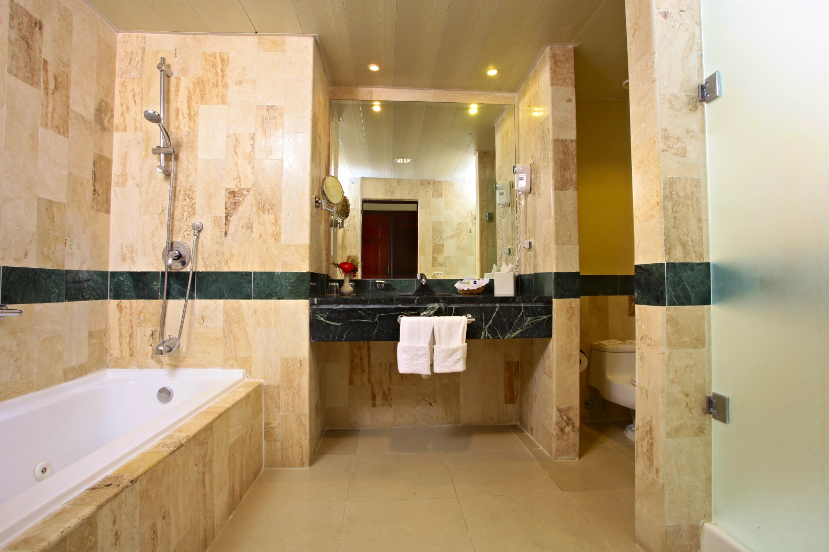 Eurostars Grand Cayacoa