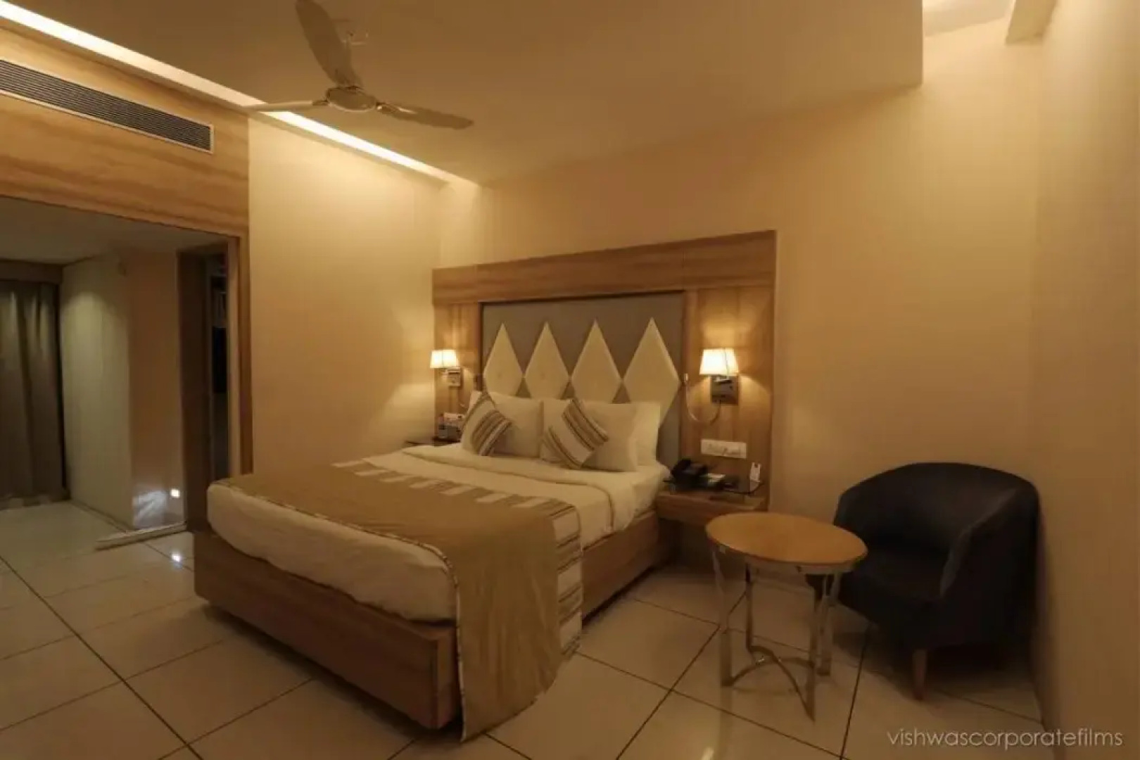 Rang Lords Inn Bharuch