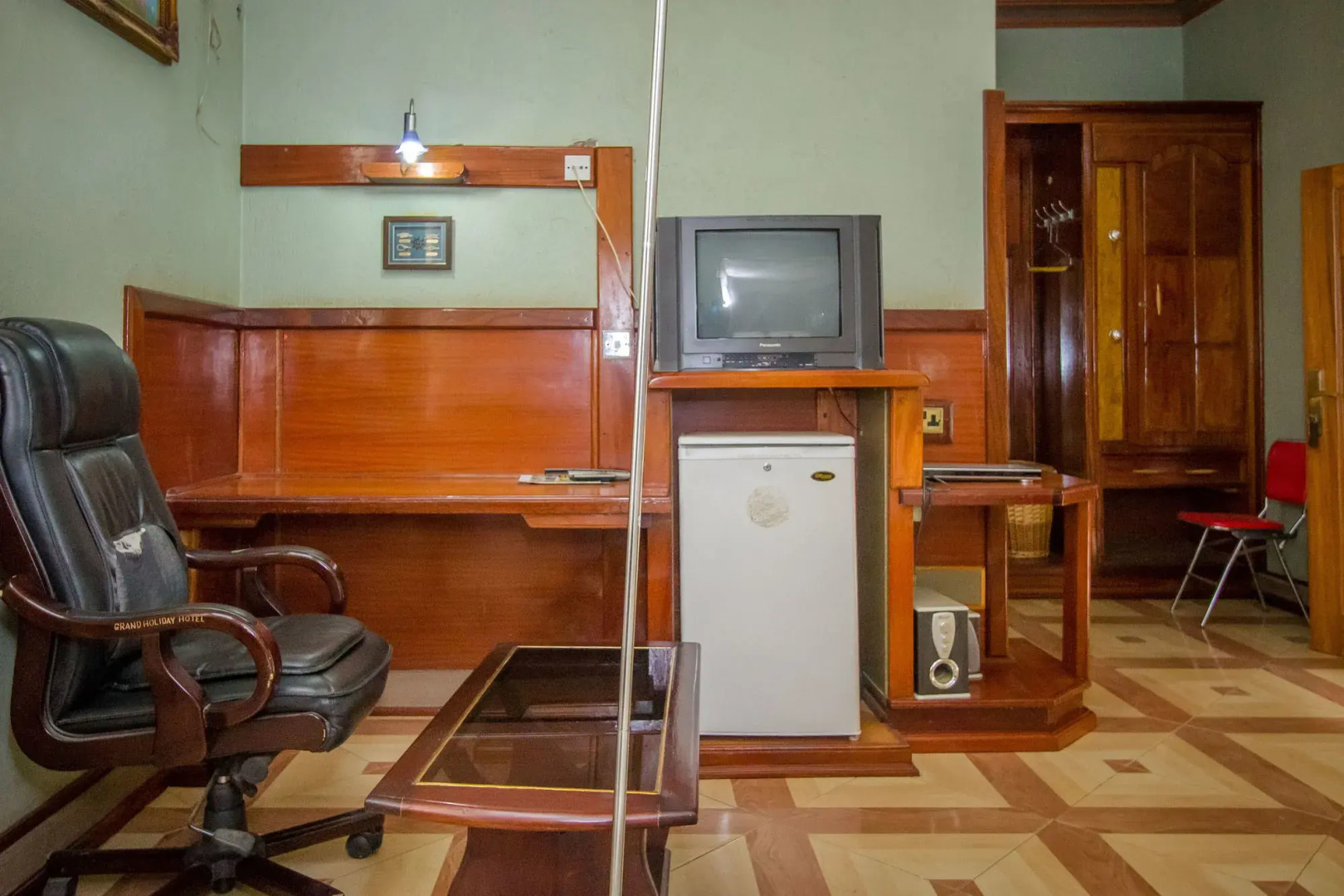 Grand Holiday International Hotel