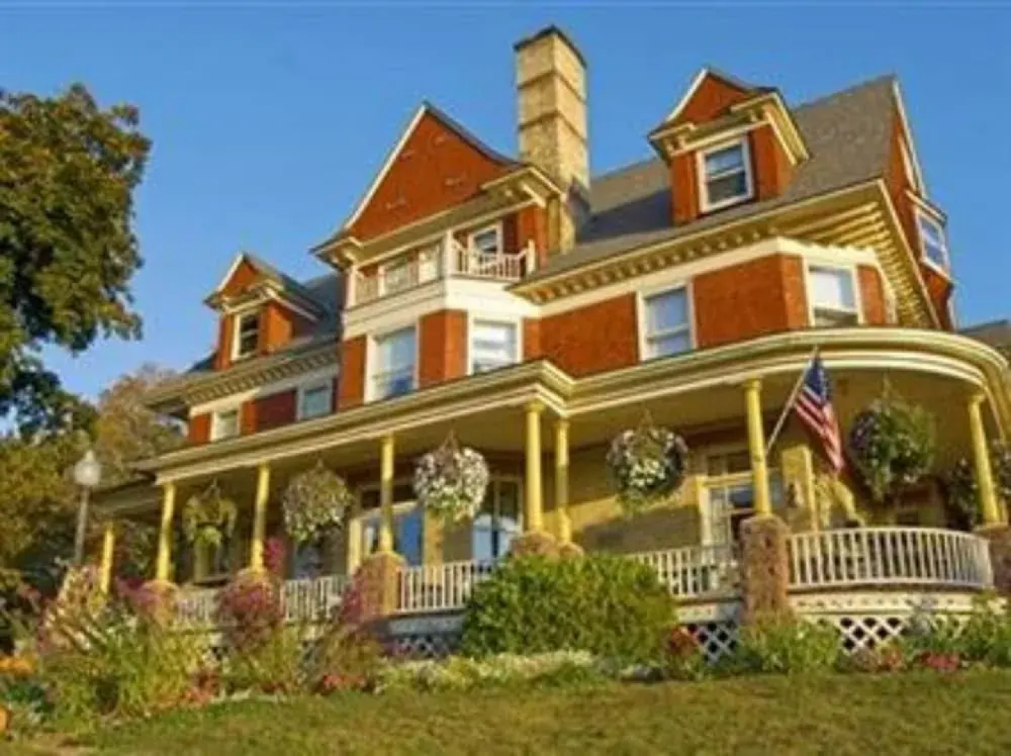 Old Rittenhouse Inn