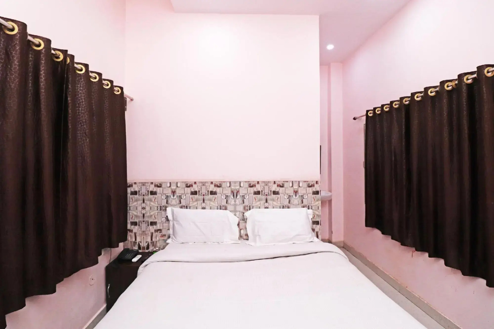 SPOT ON 43444 Hotel Alok Residency