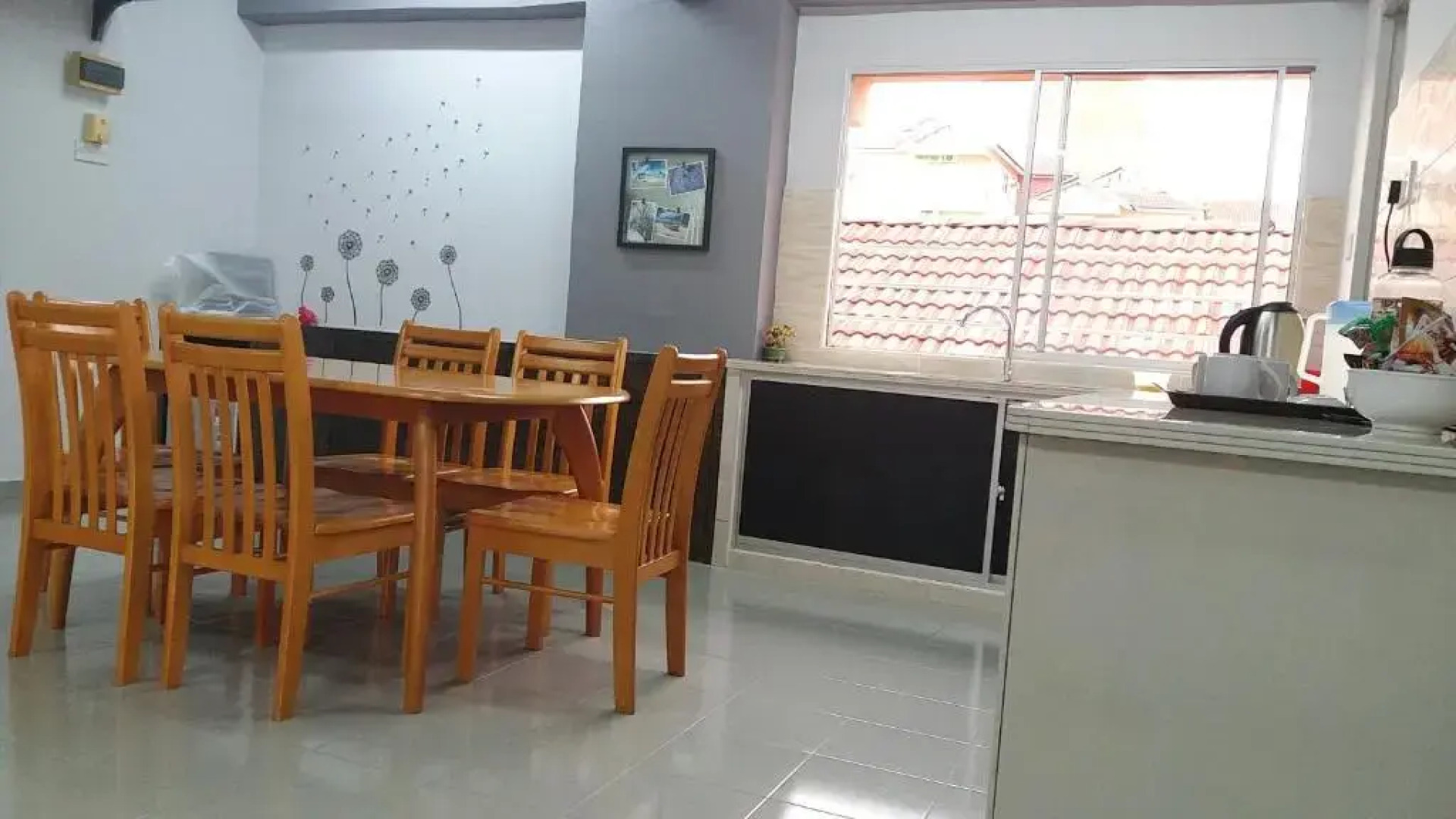 Coastside Homestay