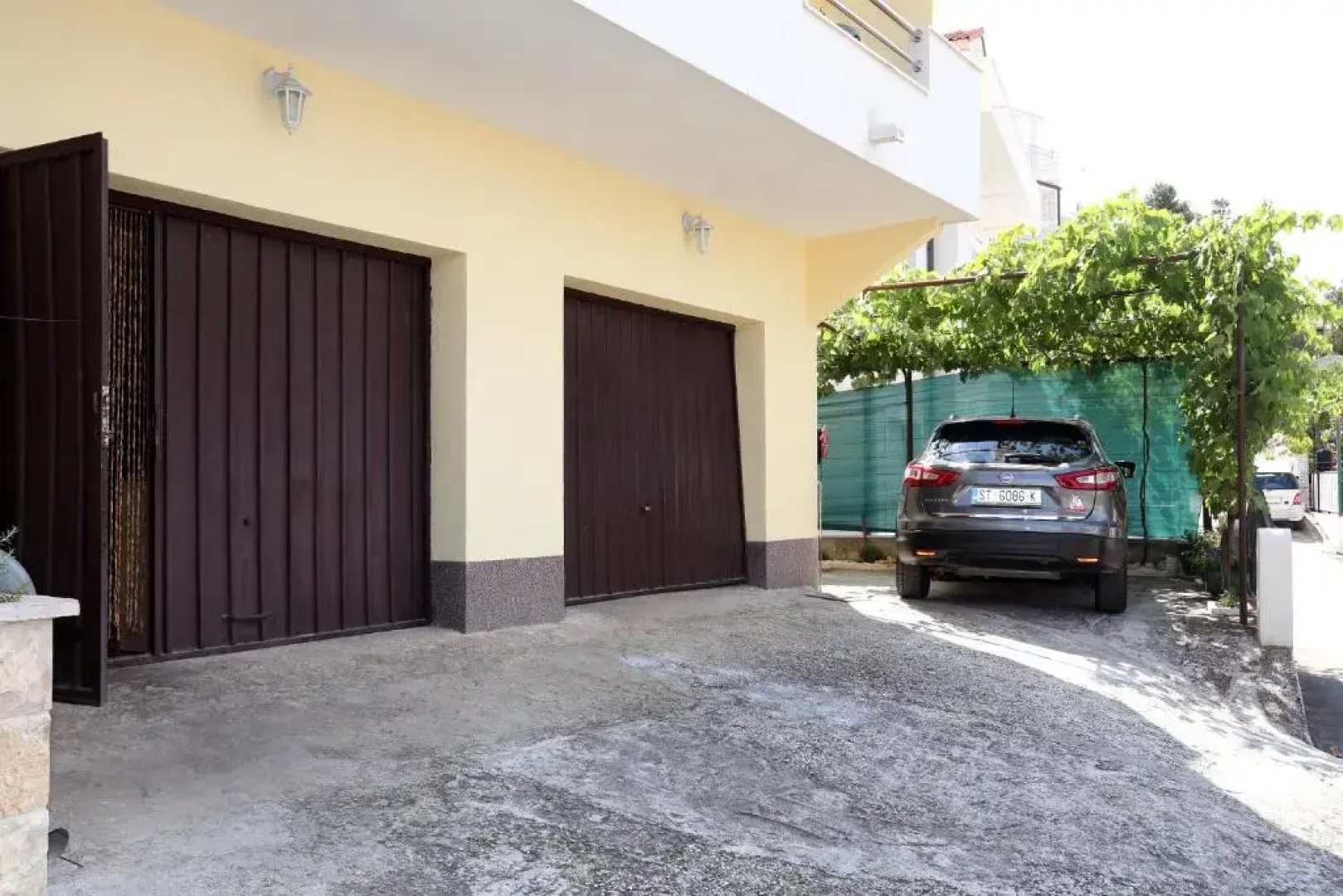 Apartments Sakal