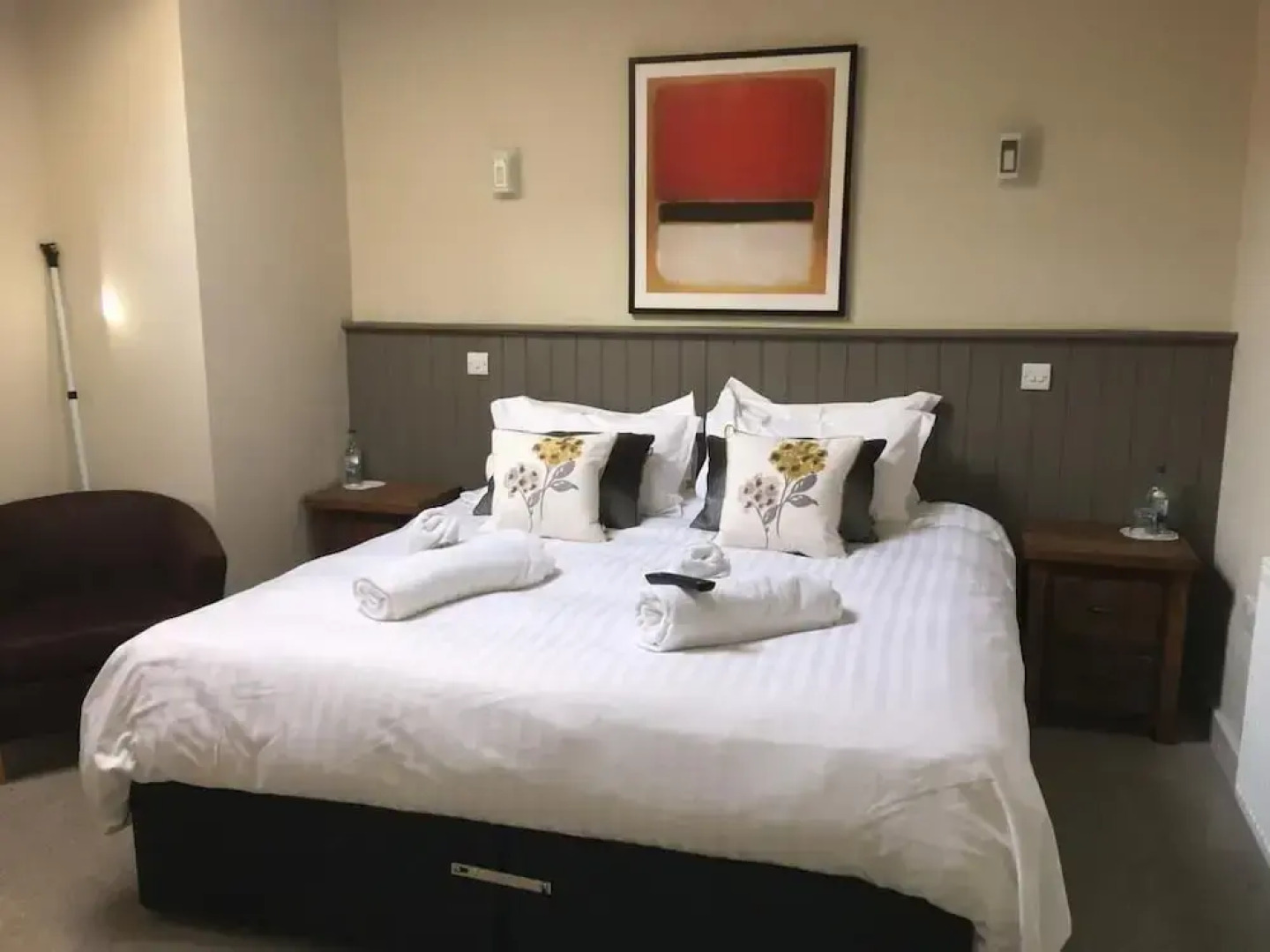 The Red Well Country Inn