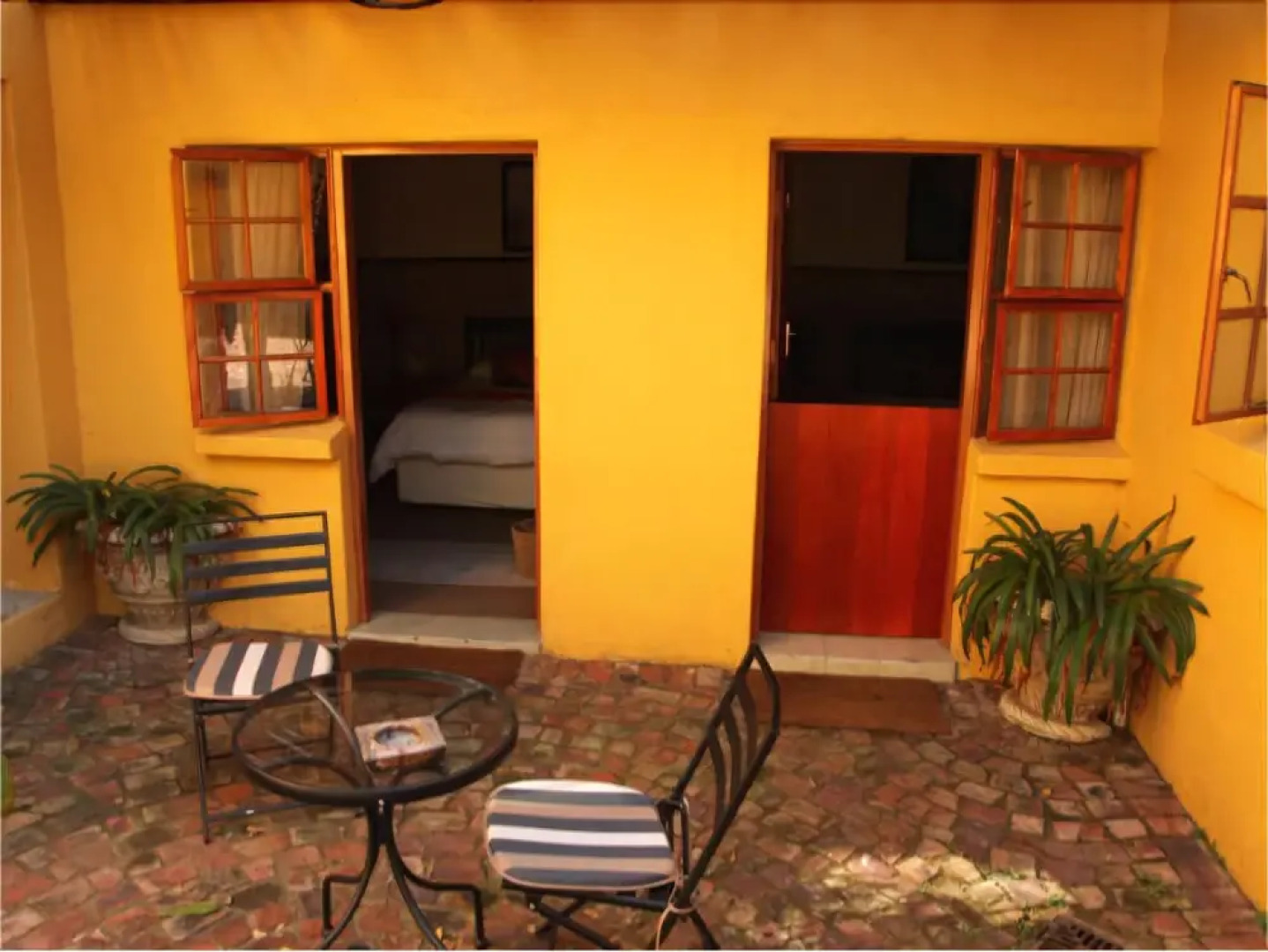 A Little Paradise Guest House