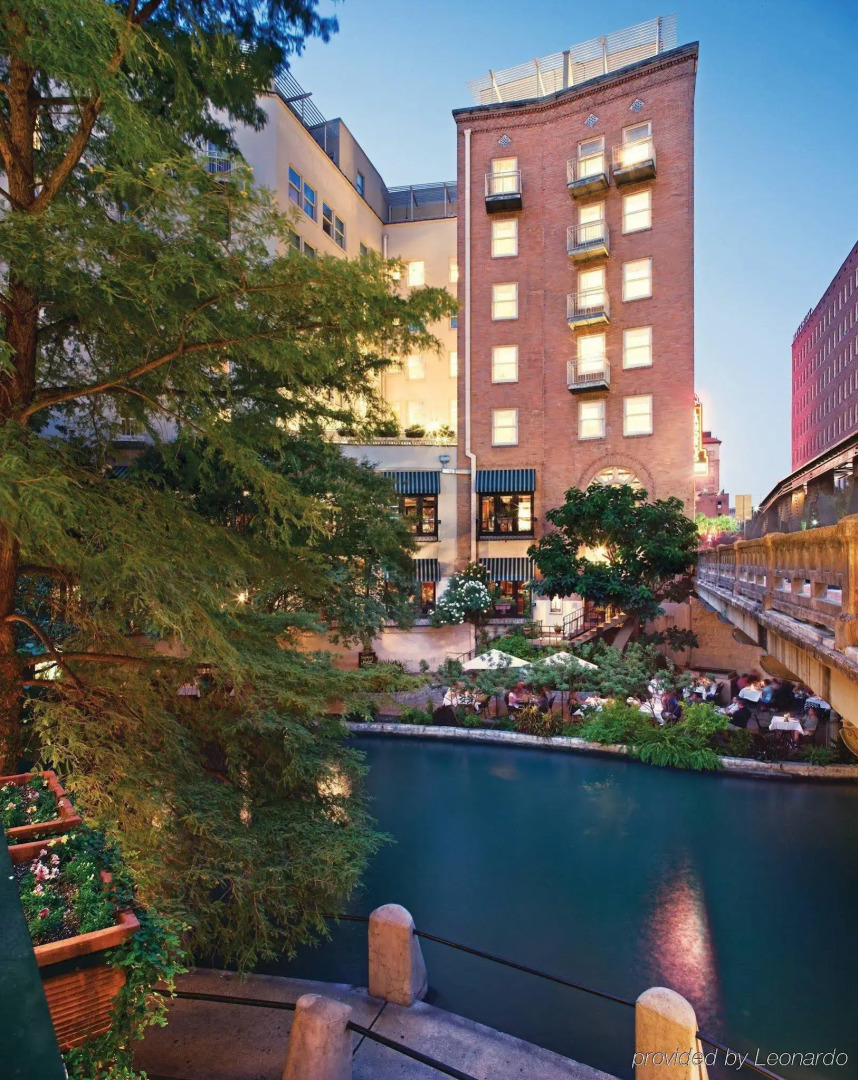 Club Wyndham Riverside Suites