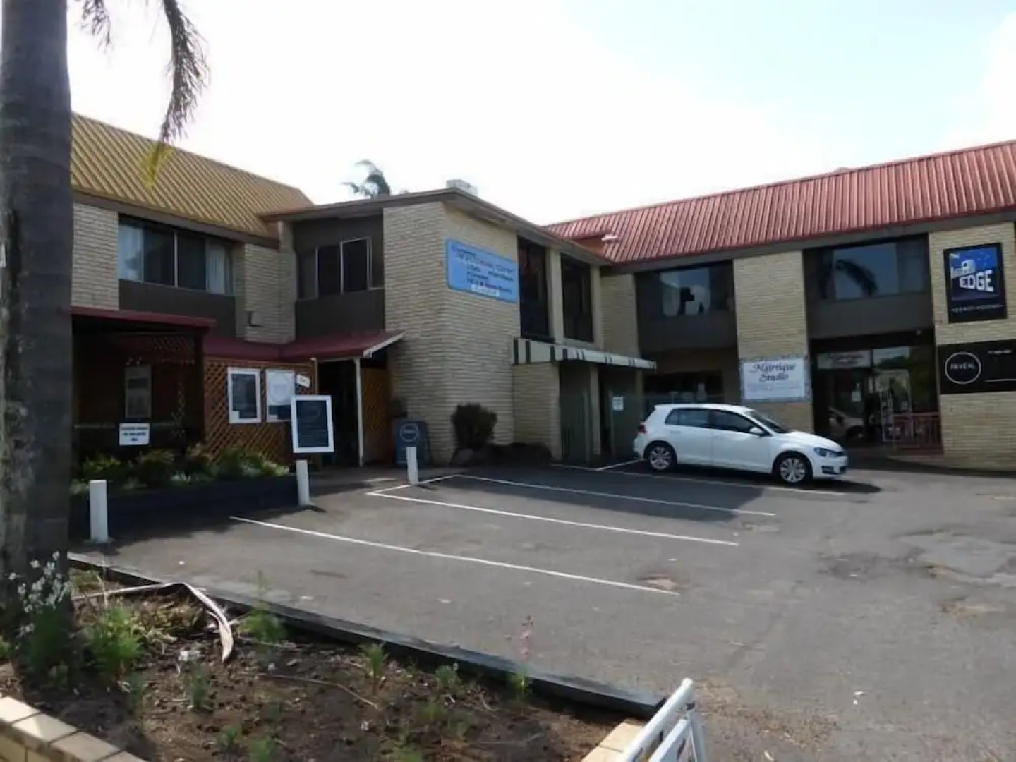 Tanoshii Spa & The Edge Spa Stay