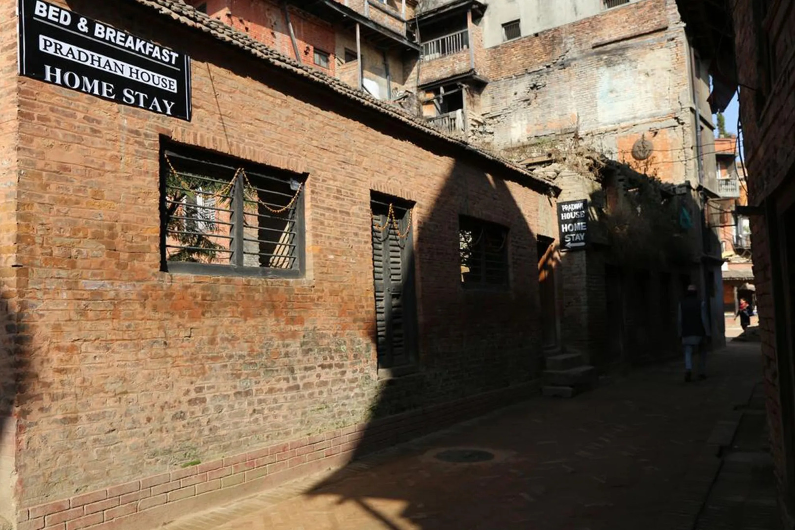 Pradhan House Homestay with Garden