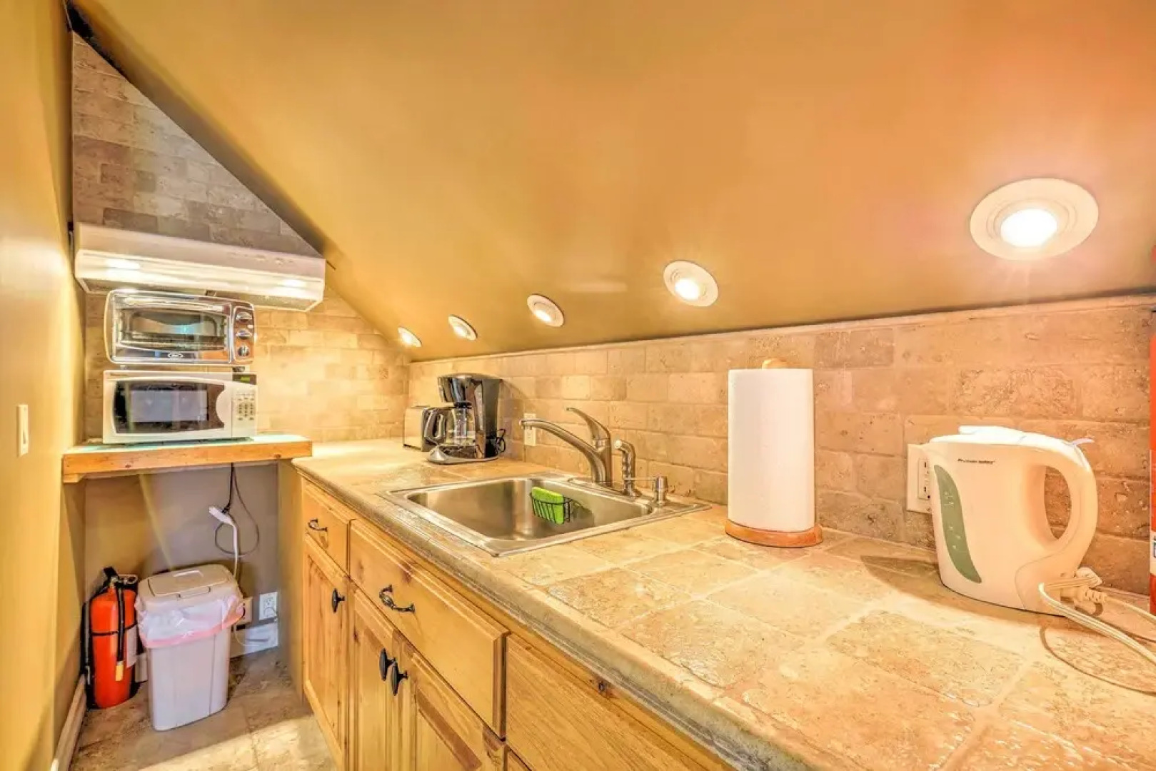 Romantic Yosemite/bass Lake Retreat w/ Mtn Views!