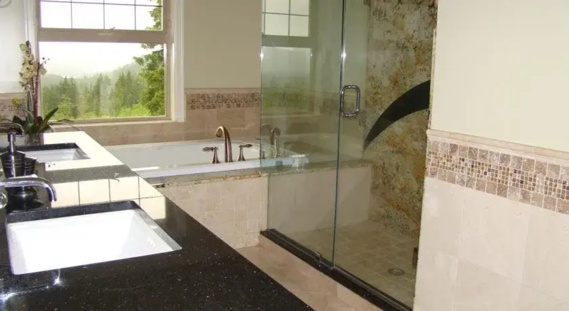 Malahat View Guesthouse