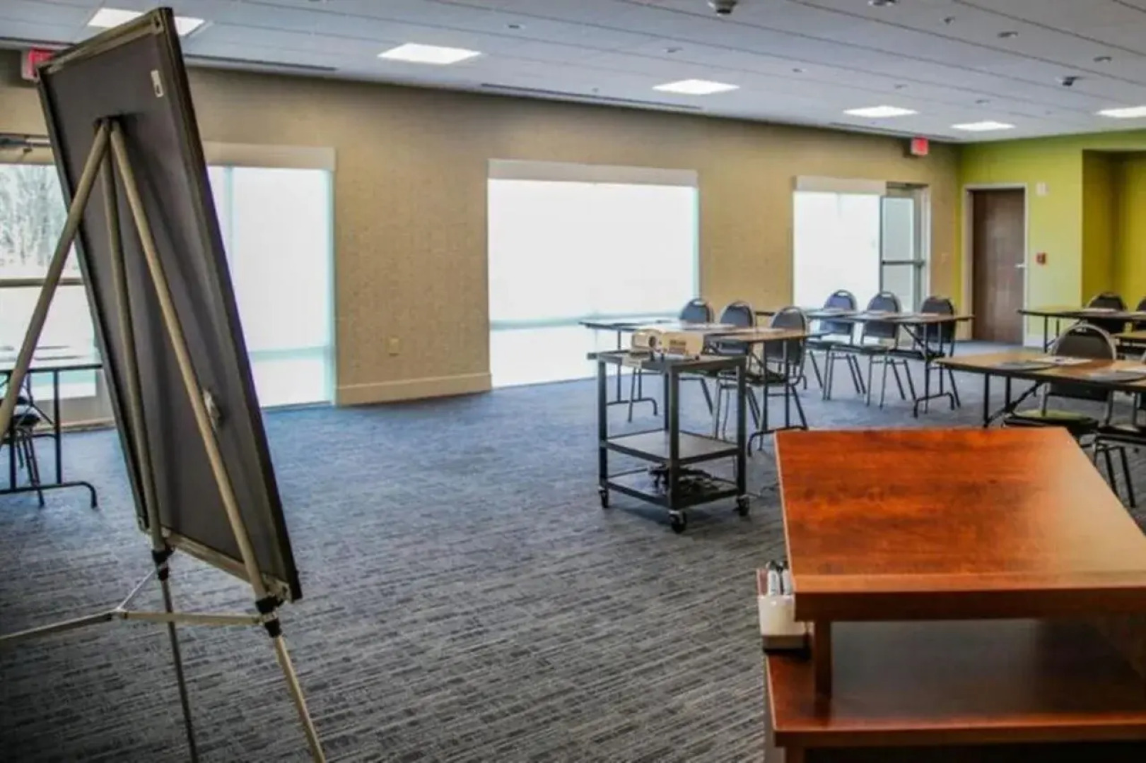 Holiday Inn Express & Suites Kingston-Ulster by IHG