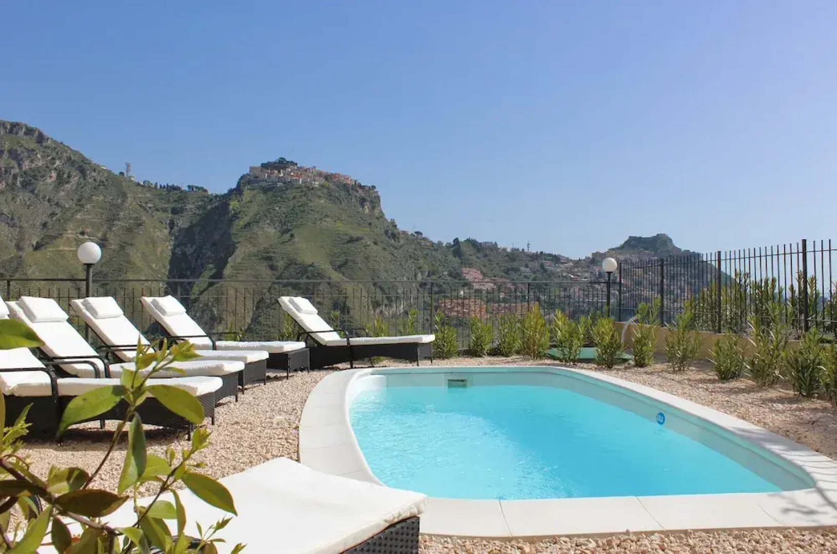 Villa Nina Apartments