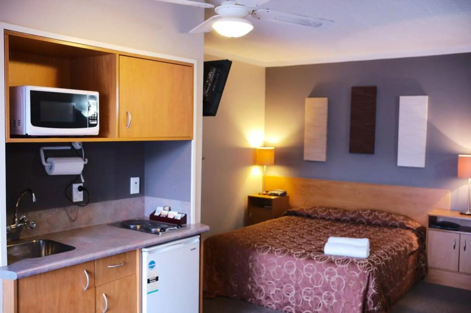 Kiwi Studios Motel