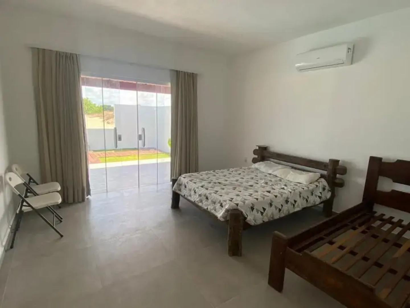 Linda Casa 400m do mar 3 Quartos e 2 Banheiros