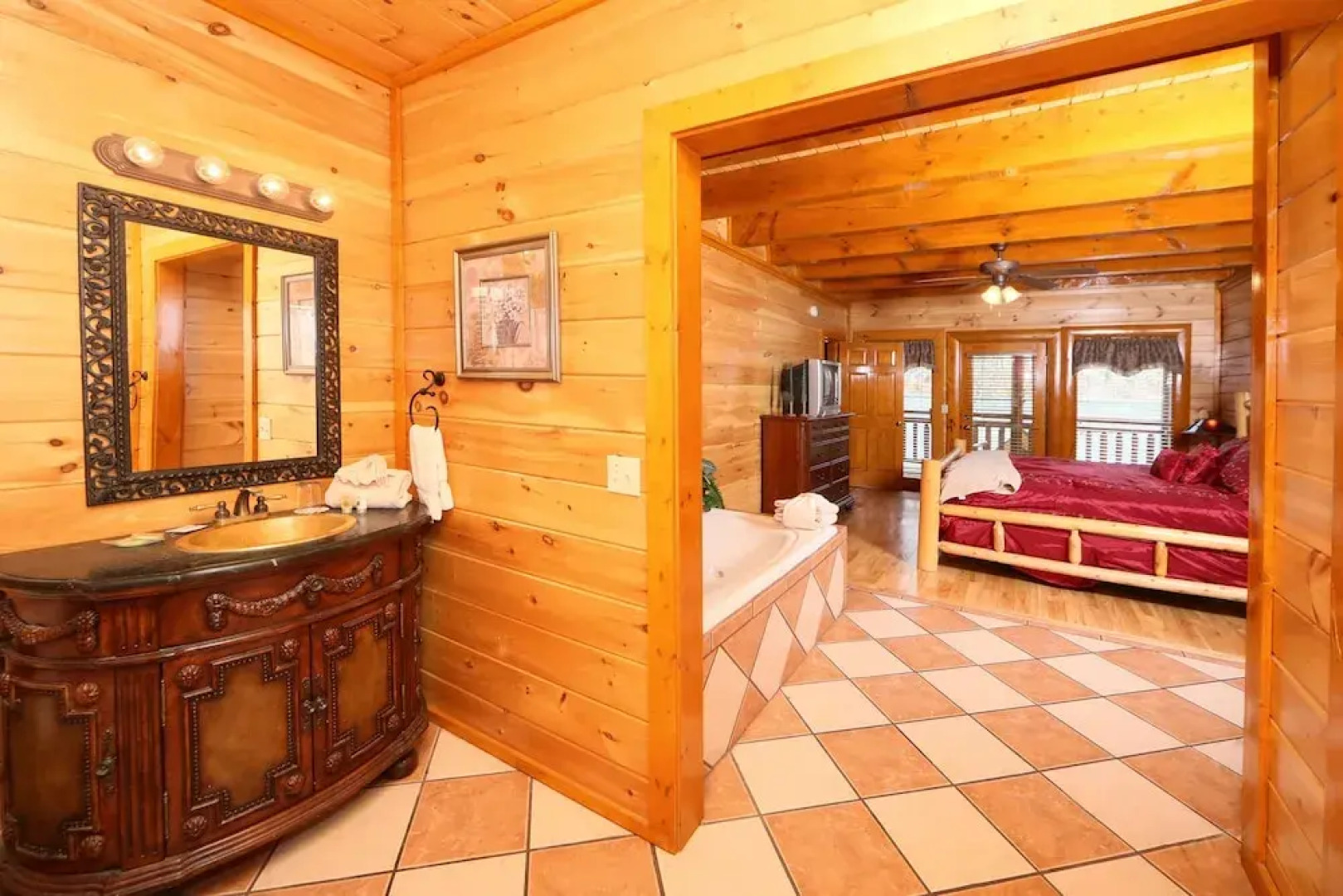 Smoky Mountain Cinema - Six Bedroom Cabin