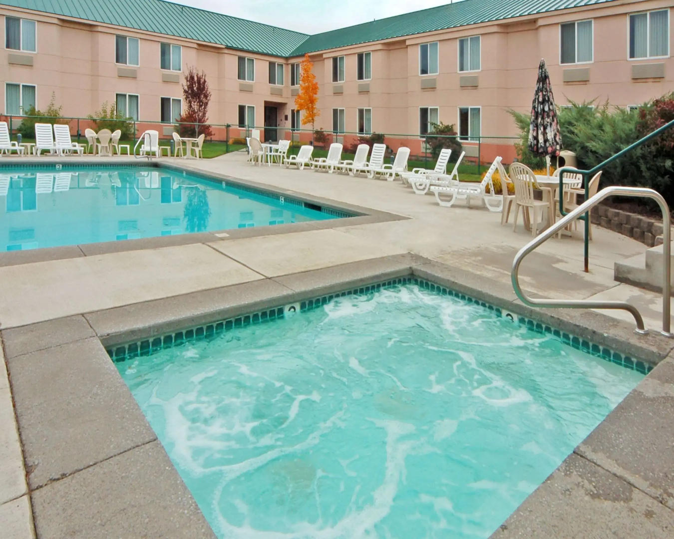 Sleep Inn Bend Crossroads Plaza