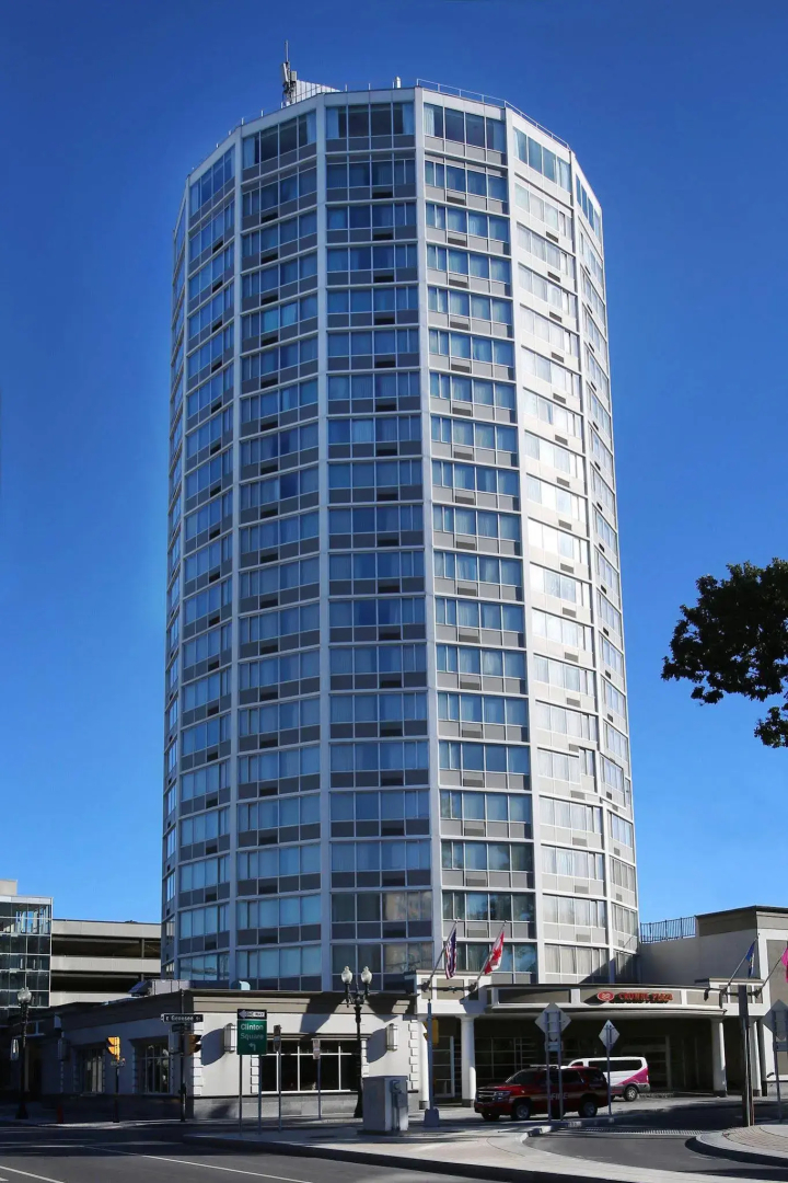 Crowne Plaza Syracuse
