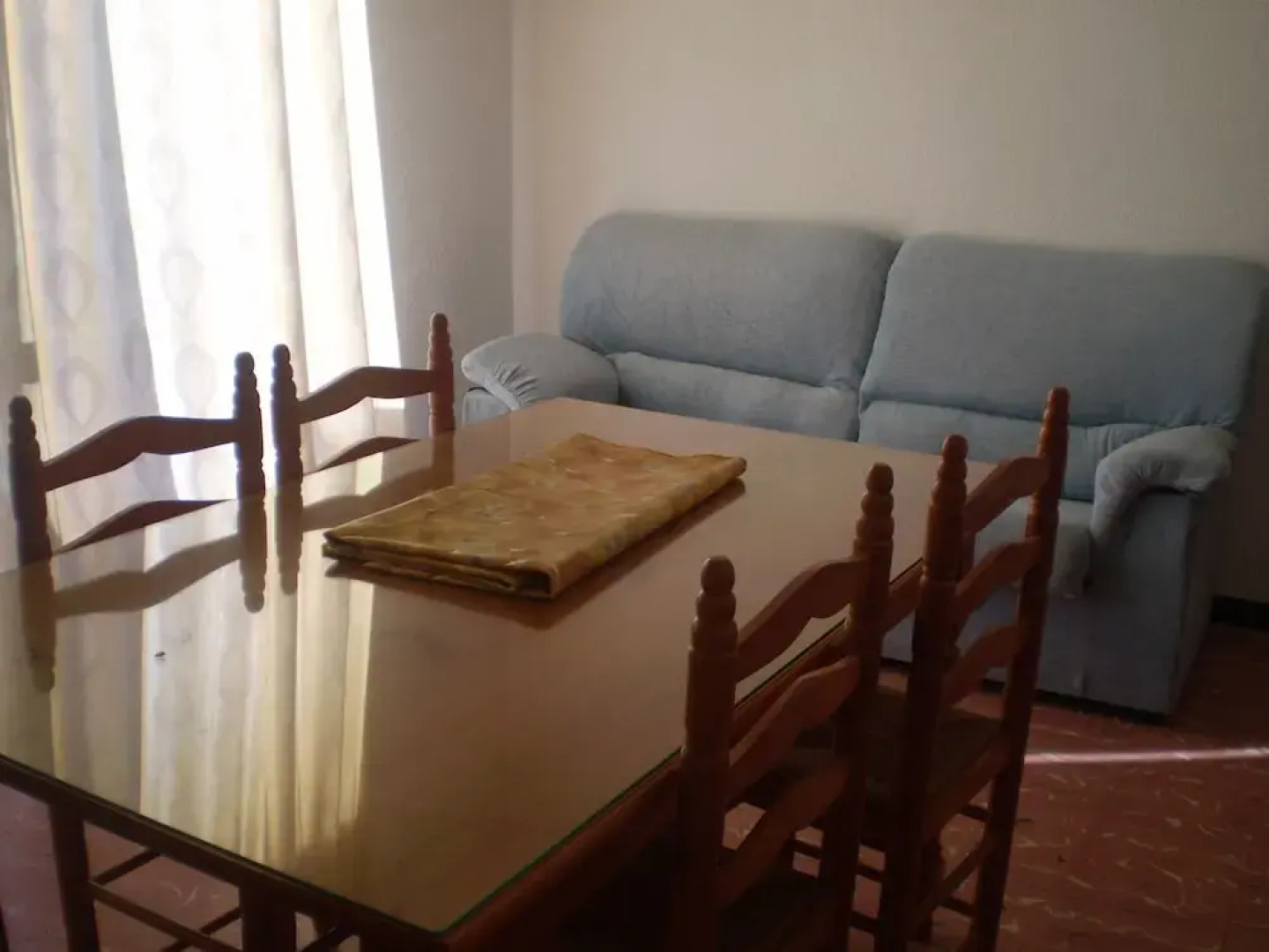 Apartamentos El Oasis