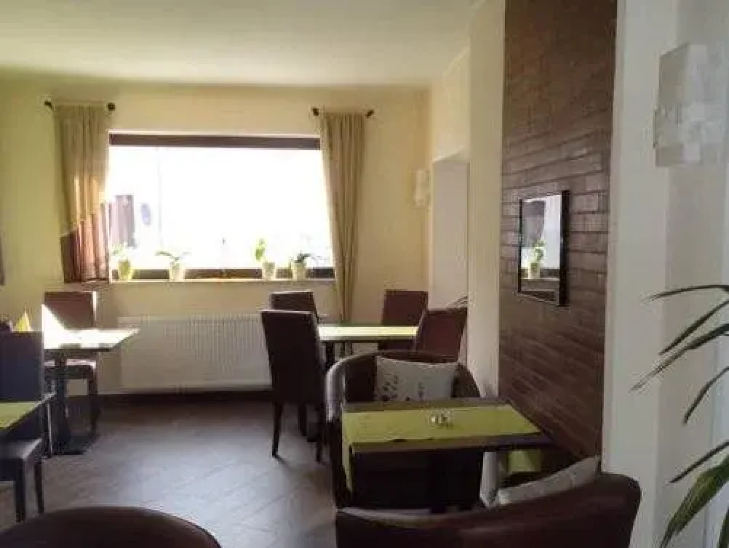 lukAs Restaurant Hotel Lounge Bar