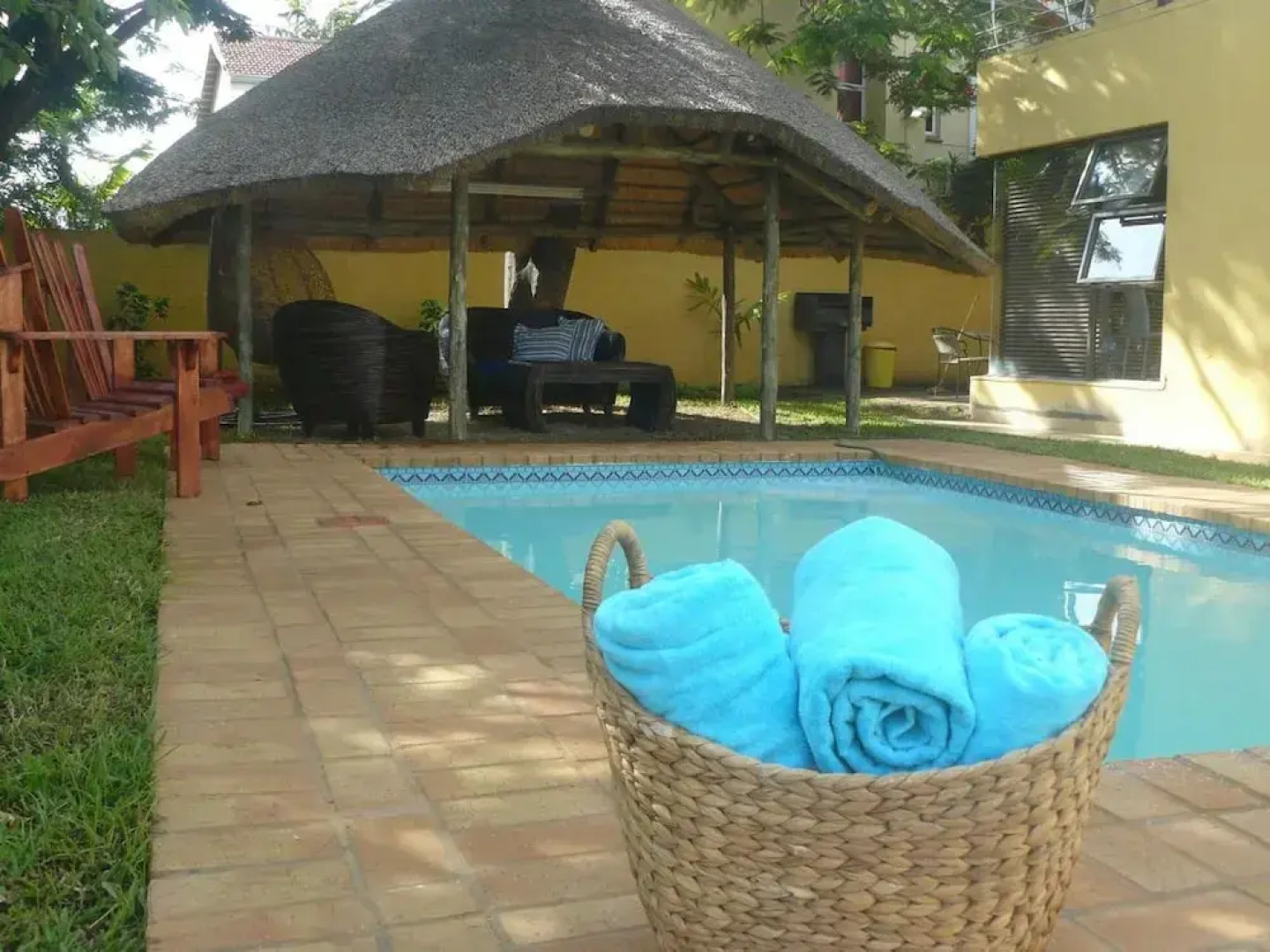 Room in Guest Room - Ezulwini Guest House - Standard Double Room With Balcony & Pool View, 2 Guests