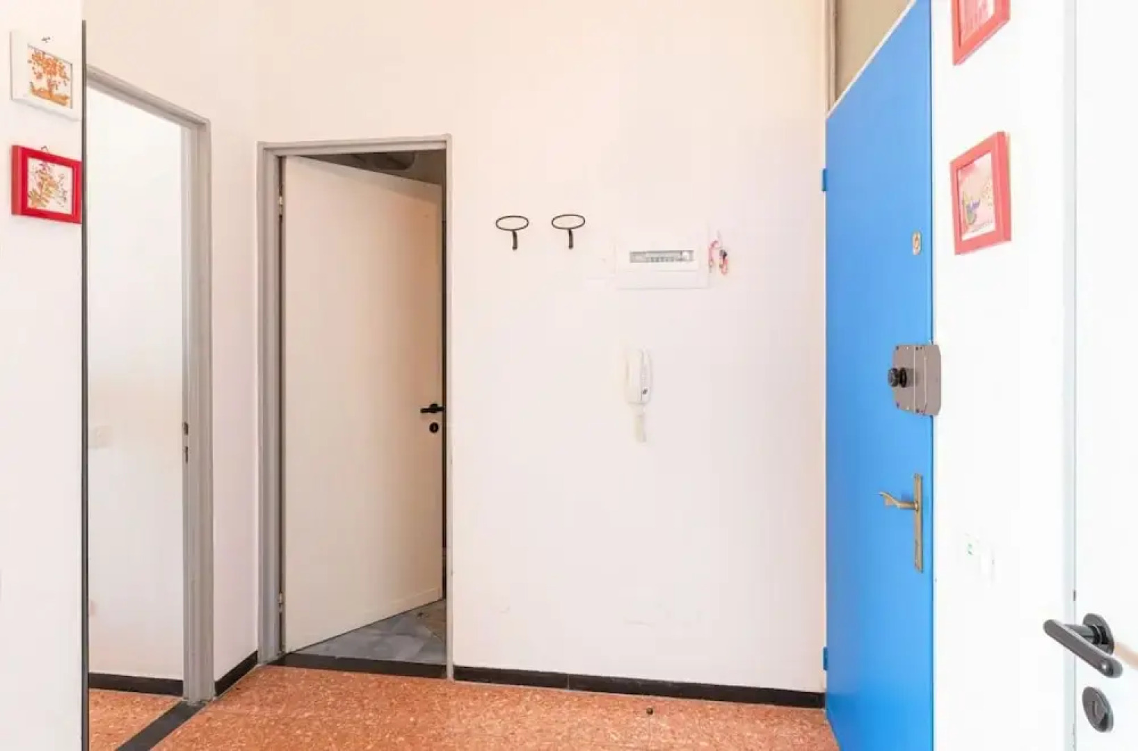 Deiva Marina Sea View Flat with Garage