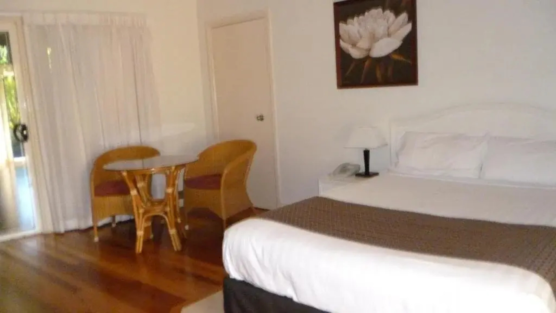 Arabella Garden Inn Motel