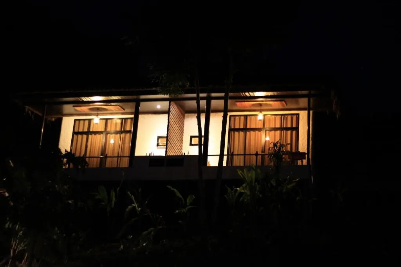 Chang Pai Hill - Adults Only