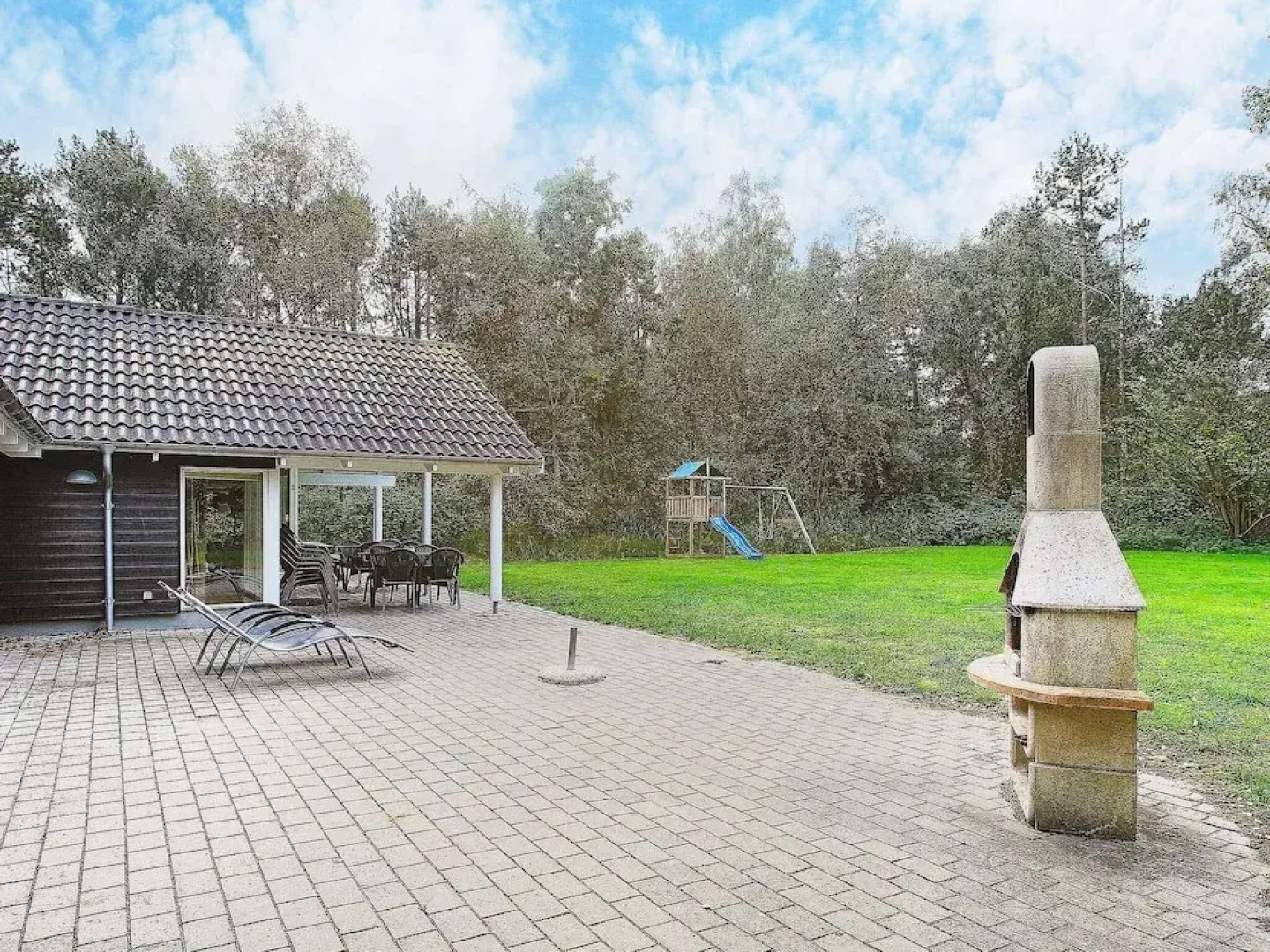 Modern Holiday Home in Ålbæk With Roofed Terrace