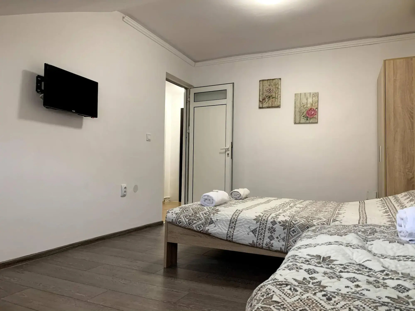 Samuil Apartments