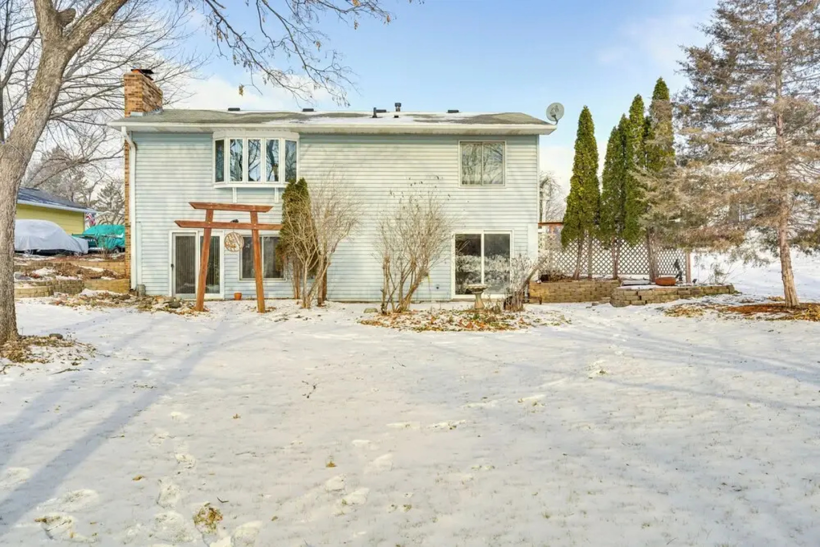 Charming Savage Home w/ Yard: 18 Mi to Minneapolis
