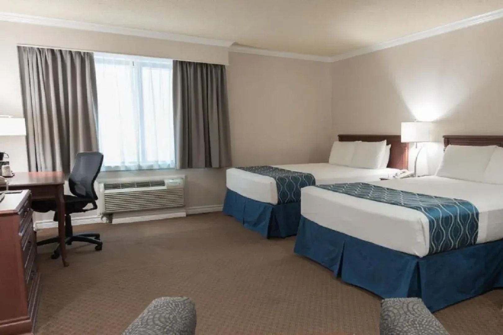 Capital Hill Hotel & Suites