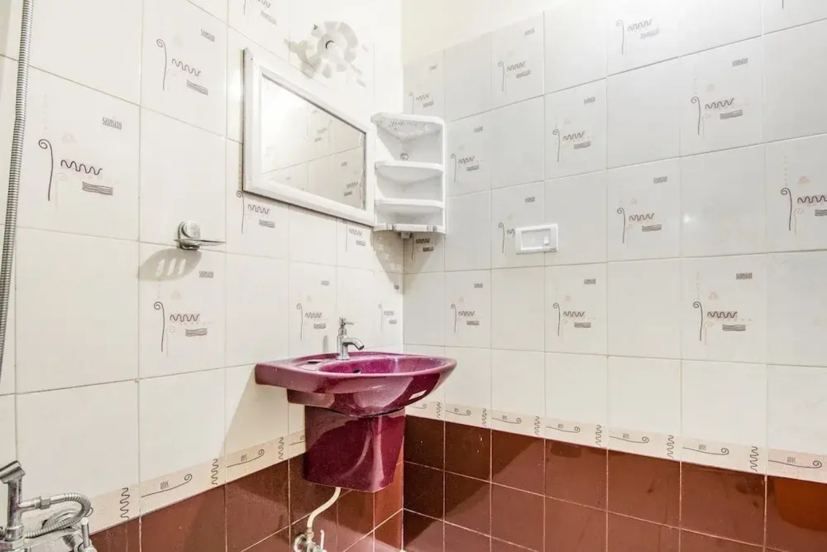 GuestHouser 1 BR Boutique stay ce2d