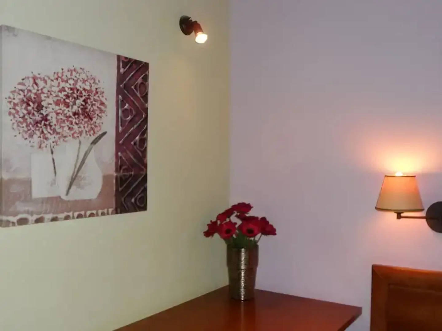 Prigipikon Suites & Lofts