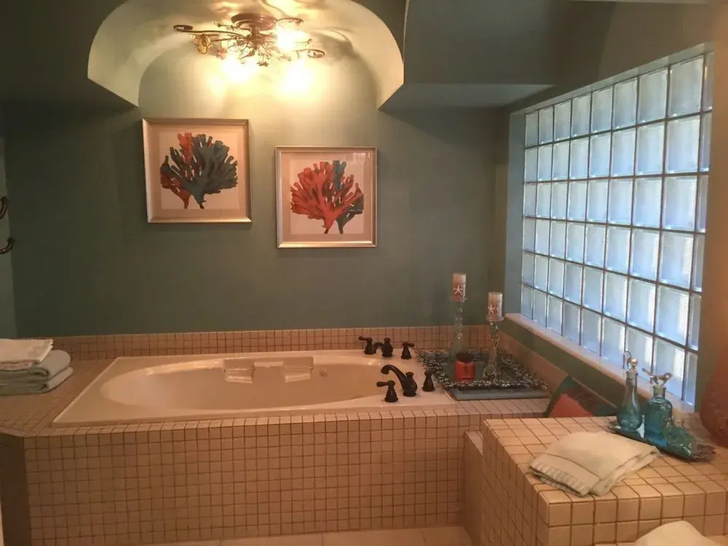 Pasa Tiempo Private Waterfront Resort - Adults Only