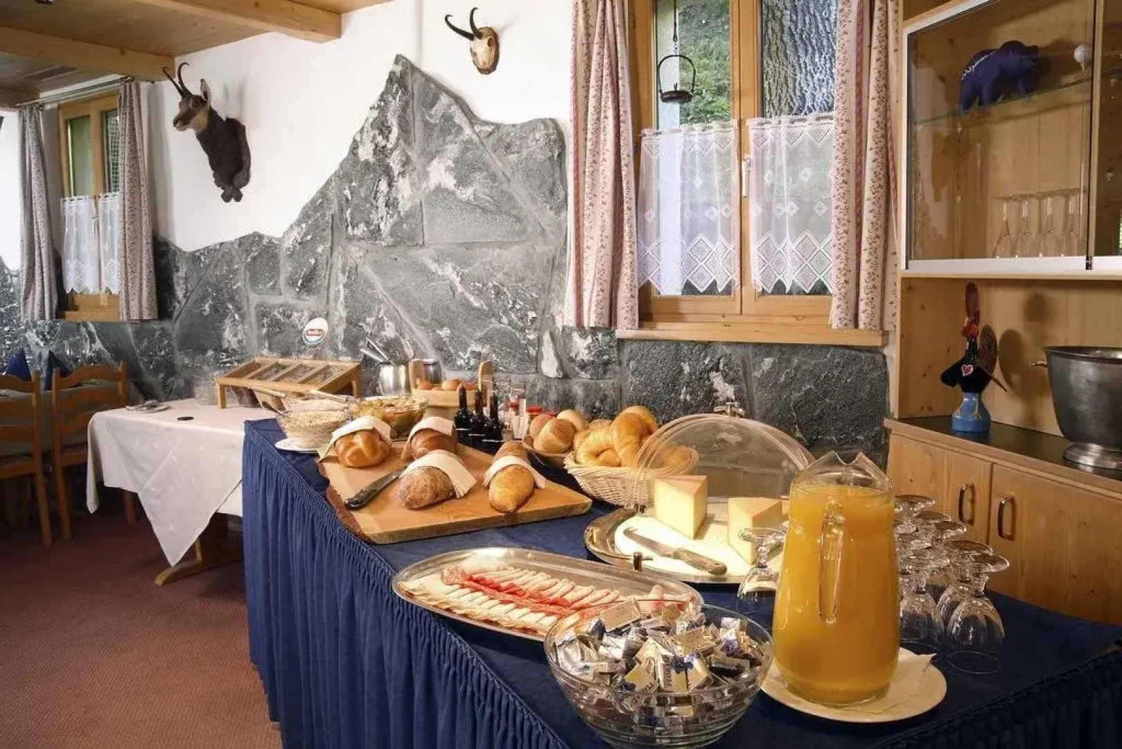 Hotel Cresta