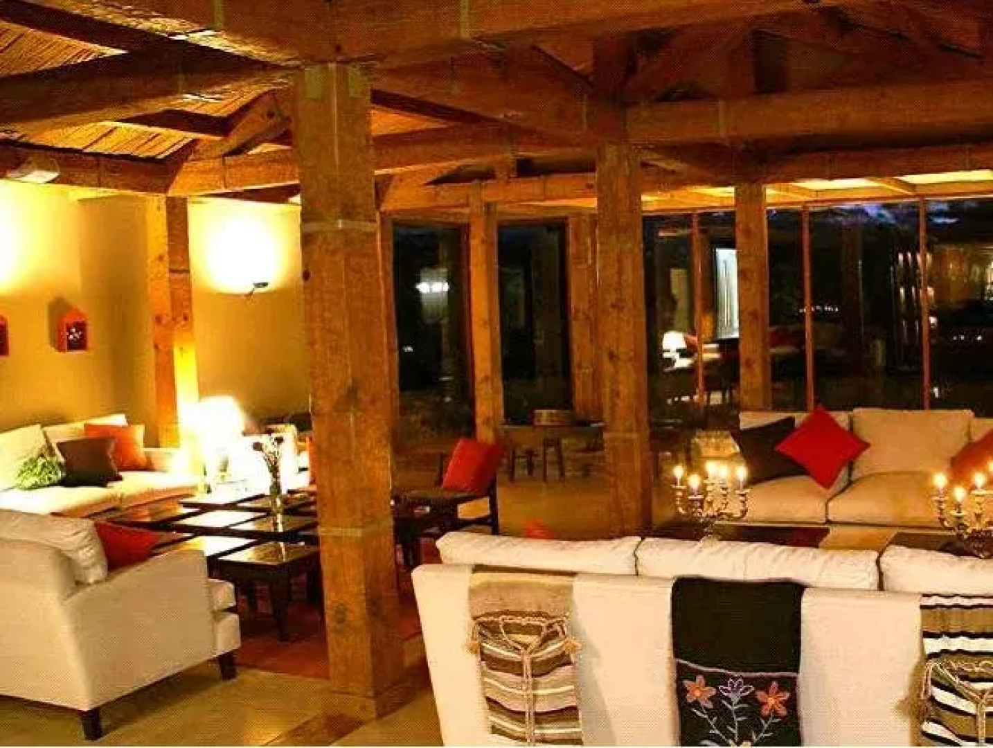 Casa Colorada - Hotel de Montaña