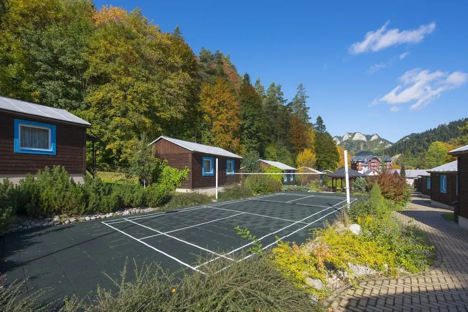 Kupele Cerveny Klastor Smerdzonka