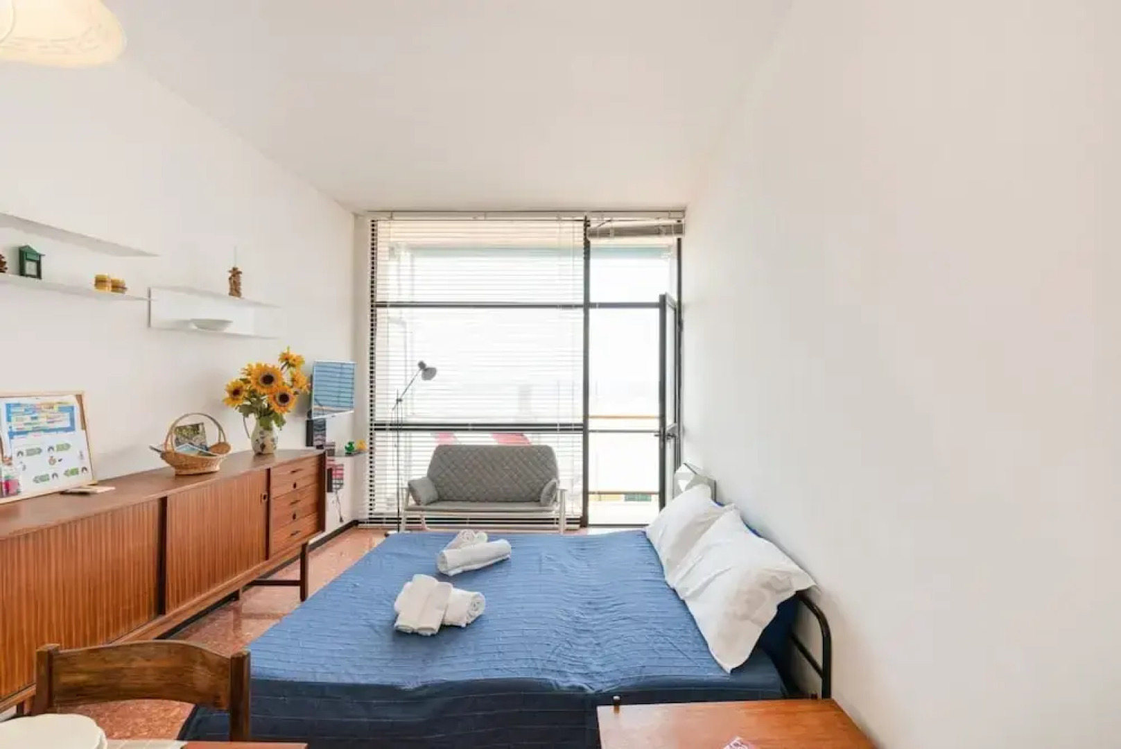 Deiva Marina Sea View Flat with Garage