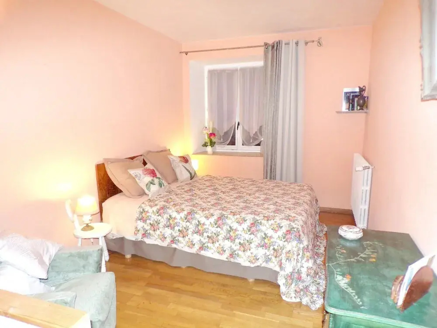 House With 2 Bedrooms in Chenevelles, With Enclosed Garden and Wifi