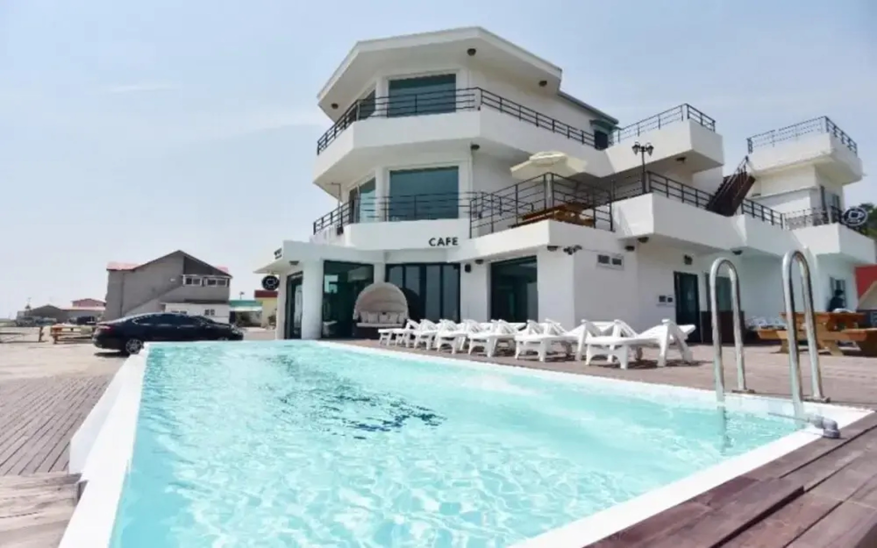 Pohang Damodi Pool Villas Pension