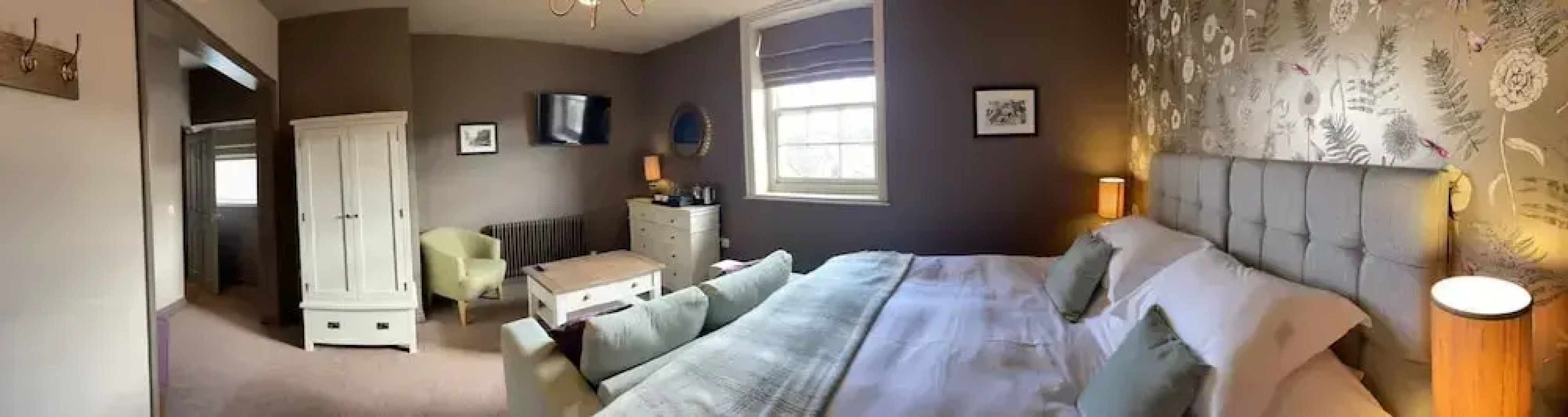 The Plume of Feathers