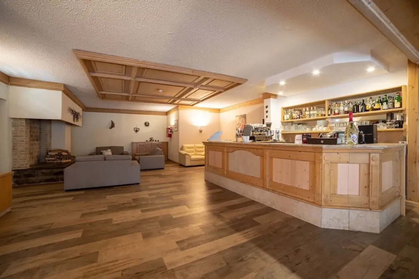 Hotel Caminetto Mountain Resort