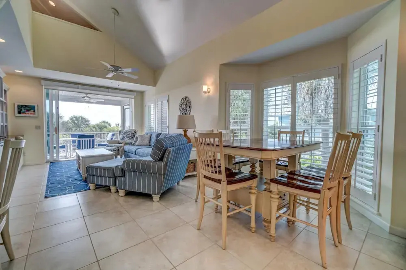 Beach Three Bedroom Villa by Redawning