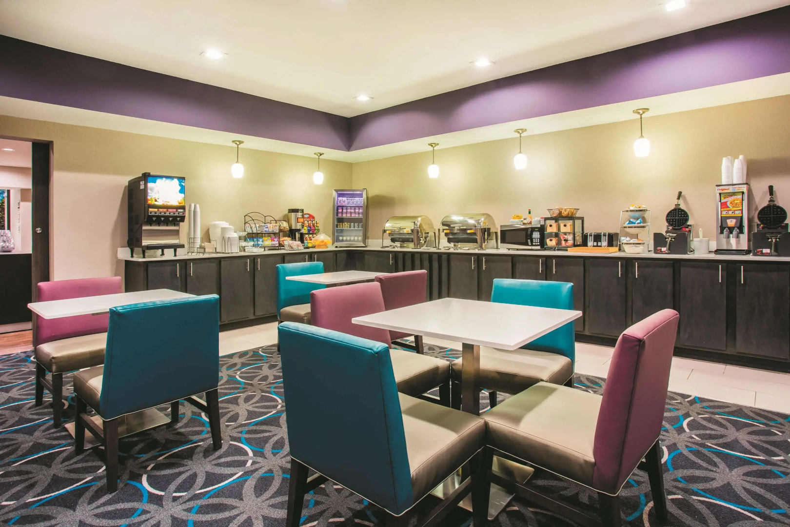 La Quinta Inn & Suites by Wyndham Russellville