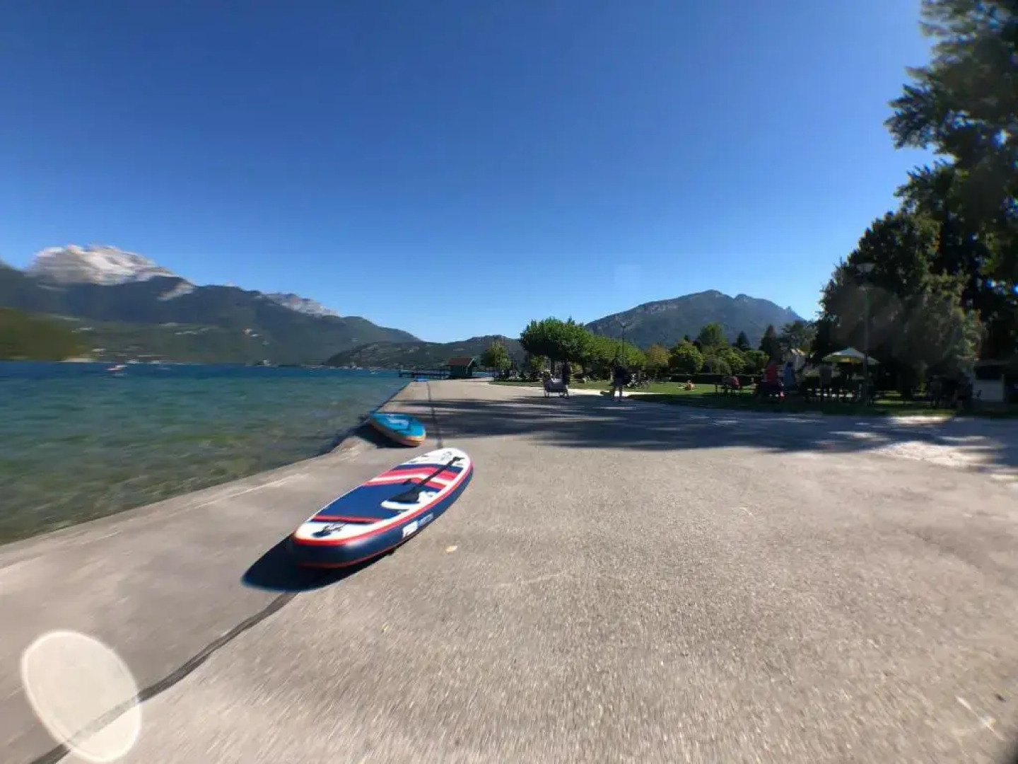 Rare, cosy studio terrasse au coeur de St-Jorioz